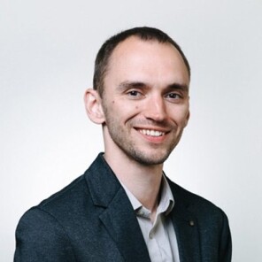Jevgenij Vinokurovs TECHNICAL LEAD ENGINEER